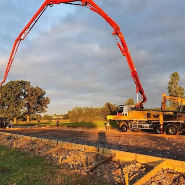 Concrete pour