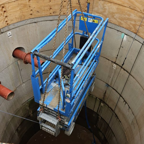 Groundworks - Scissor Lift in Manhole for Access